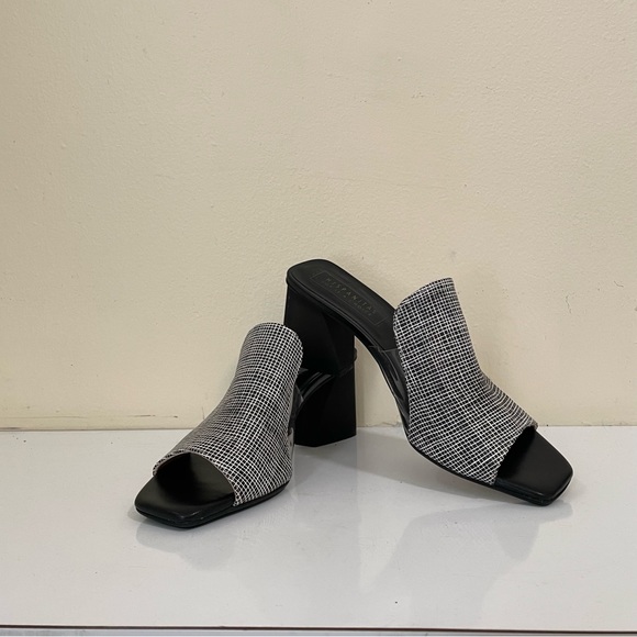 Hispanitas (Spain) Leather Sandal Heels  Size 9 - Picture 3 of 7